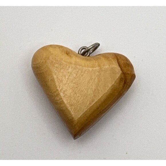 Vintage Natural Wood Heart Shaped Pendant Wood Block Design - Picture 2 of 6